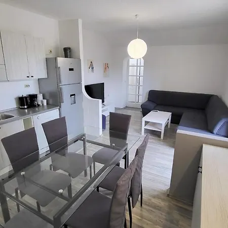 Old Market Apartment Sibenik